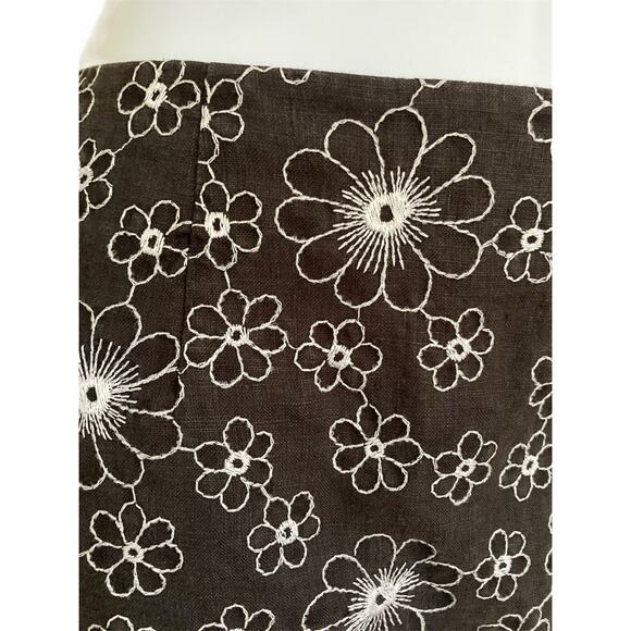 Vintage 90s Y2k Boho Cottage Daisy Flower Embroidered Linen Knee Skirt Size 4 - Picture 3 of 6